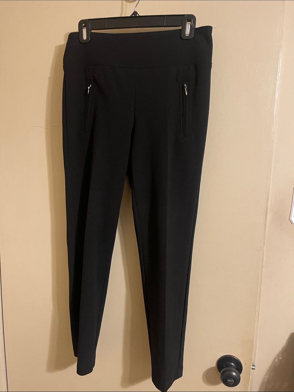 Soho Black Skinny Ponte Zip-Pocket Pants